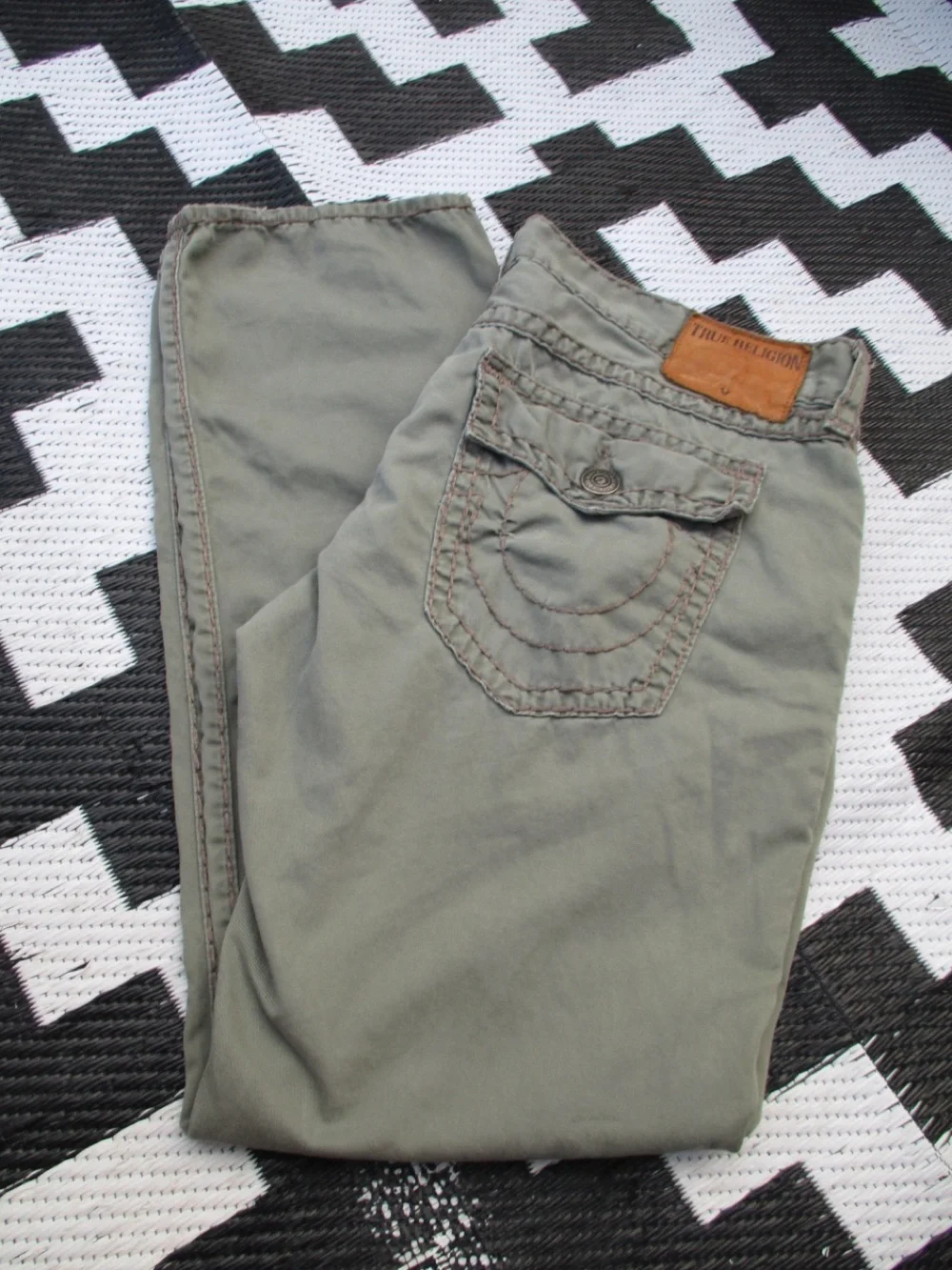 True Religion Ricky Relaxed Straight Olive Green Jeans
